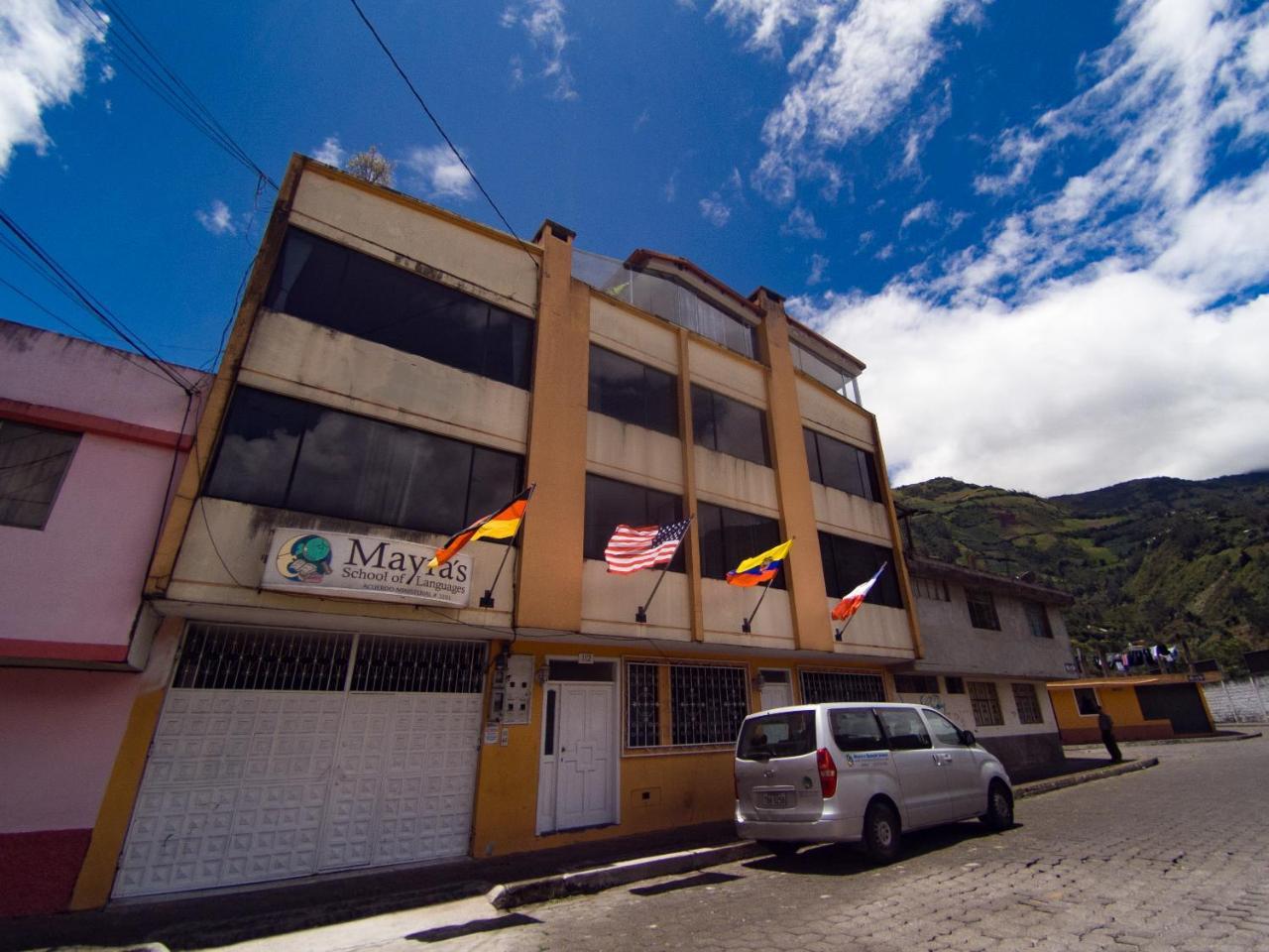 Mayra'S Apartments And Spanish School Baños Esterno foto